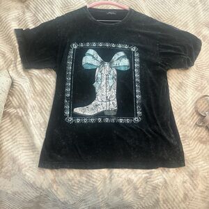 Trendy Boutique Charcoal Tee with Boot and Bow Graphic